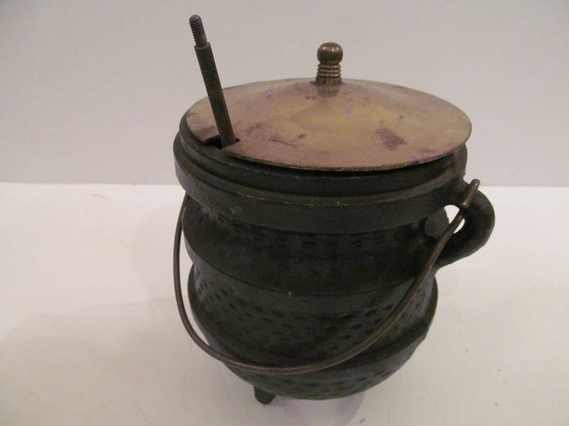 lot 96 image: Vintage Heavy Cast Iron Fire Starter Pot & Stone Wand