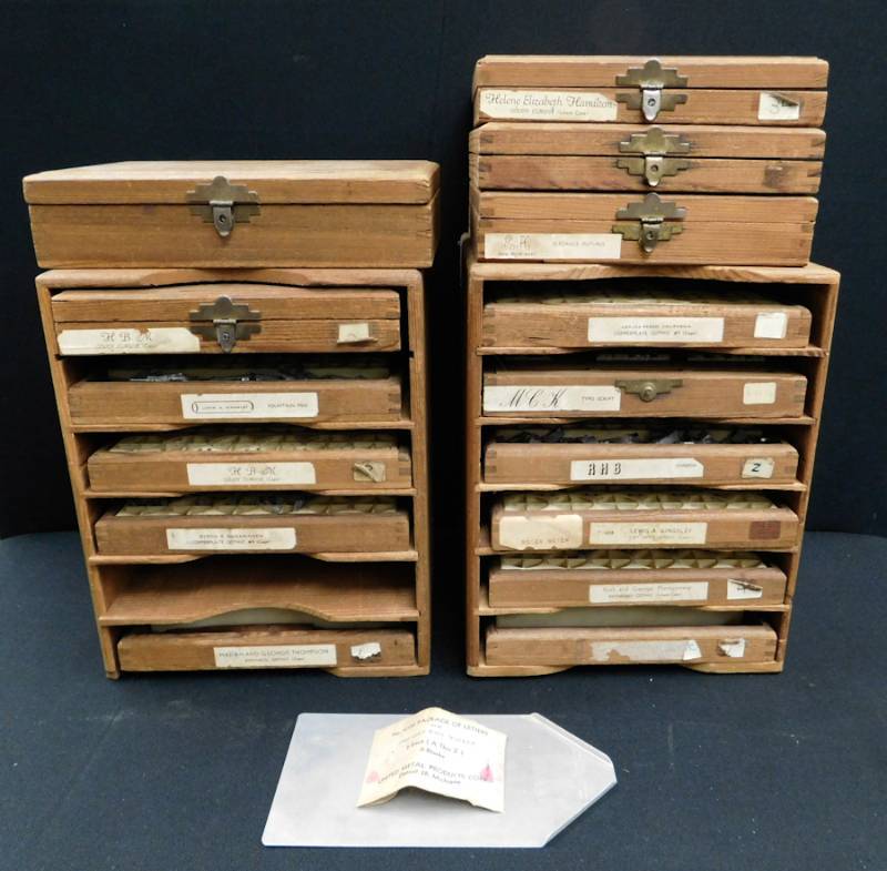 lot 217 image: Kingsley Machine Co., Hollywood, Calif. vintage metal Hot Foil type sets, original wooden boxes and trays ect