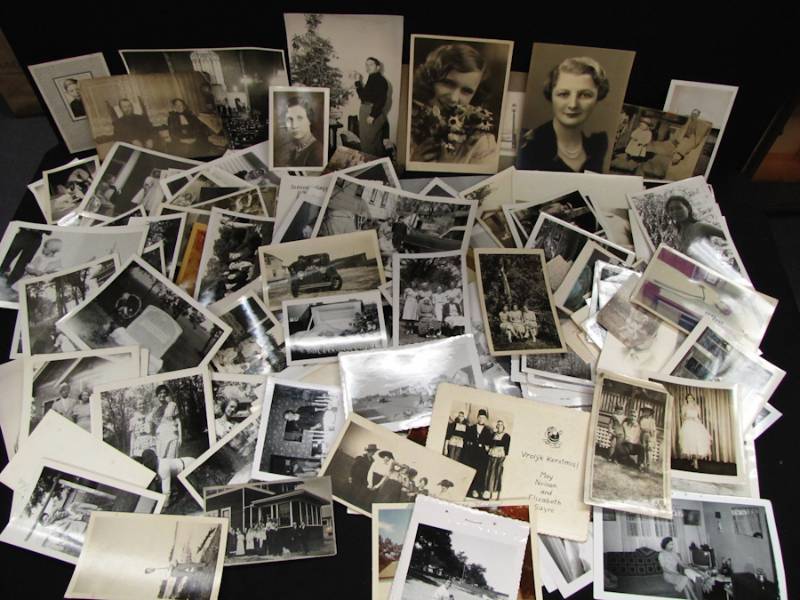 lot 247 image: Vintage photographs, shapshots
