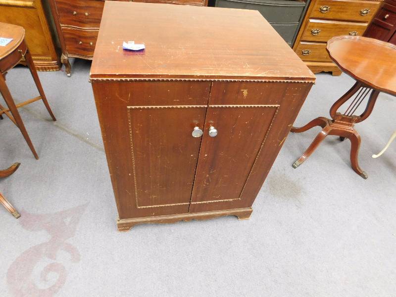 lot 167 image: vintage TV cabinet ready to be re-purposed look at photos for ideas