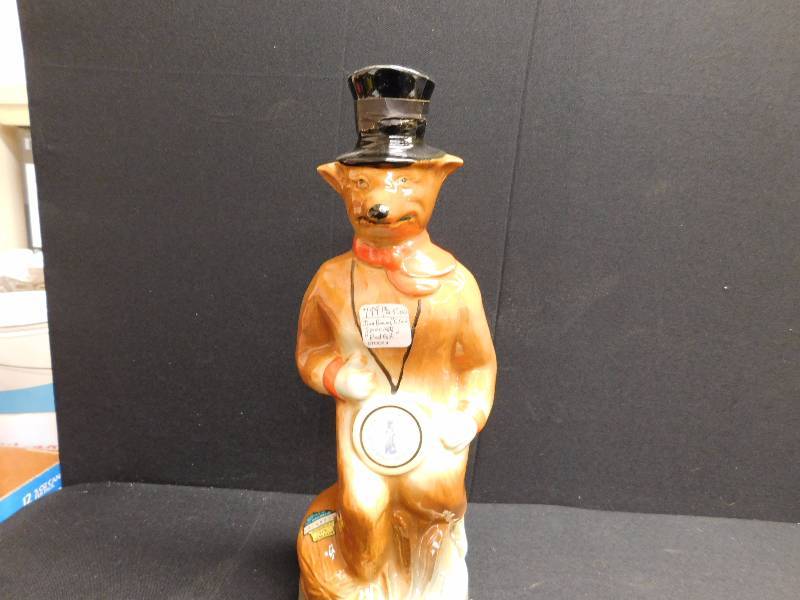 lot 188 image: Jim Beam decanter Red Fox