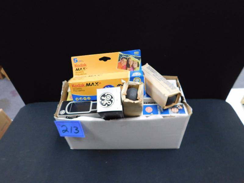 lot 213 image: 25 misc projection lamps many brands see photos