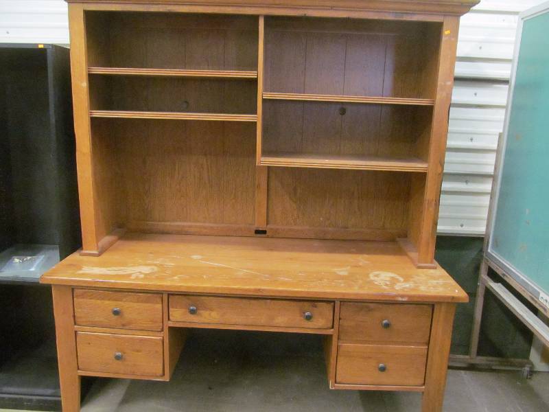 Desk