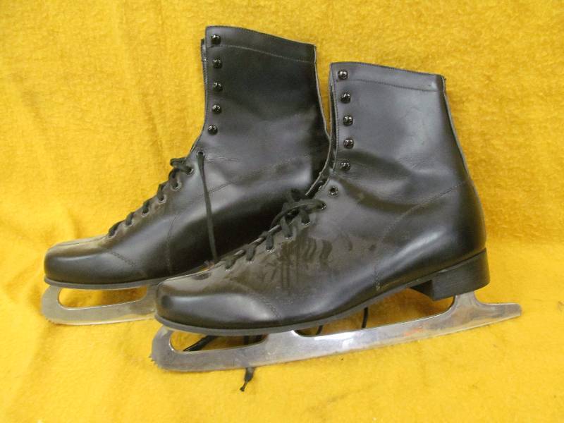Hockey skate