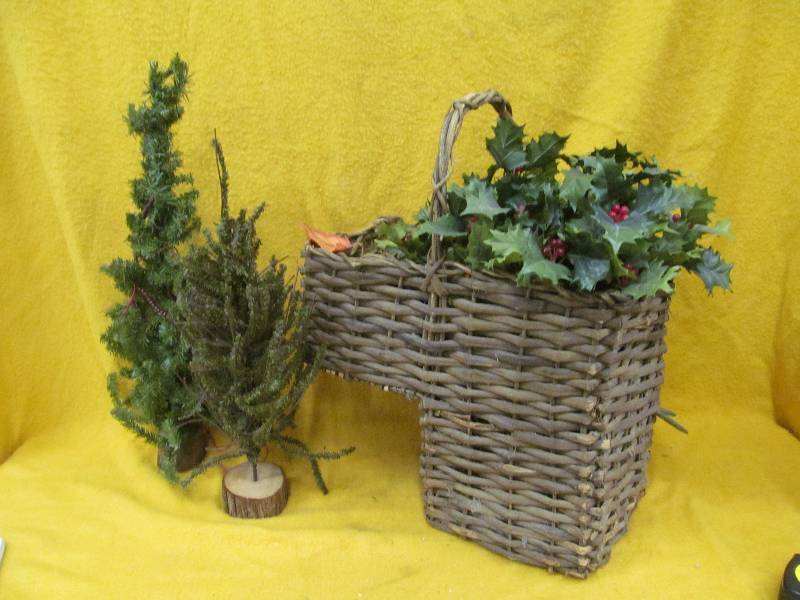 stairway basket