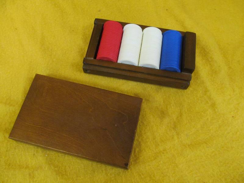 poker chip set