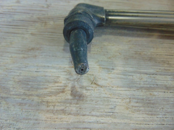 lot 59 image: Torch Head