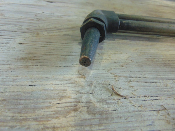 lot 60 image: Torch Head