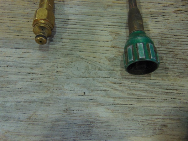 lot 66 image: Torch Accessories