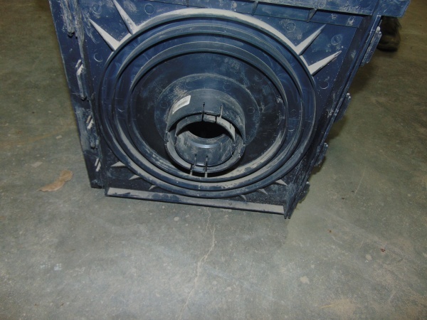 lot 116 image: Large Drain