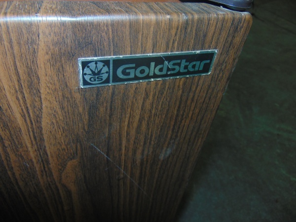 lot 117 image: Gold Star Small Fridge