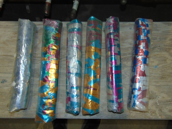 lot 128 image: (6) New Hanging Streamers