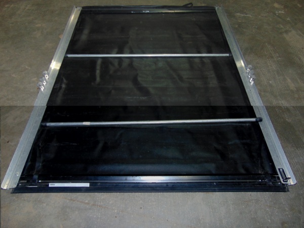 lot 151 image: Access Toneau Vover