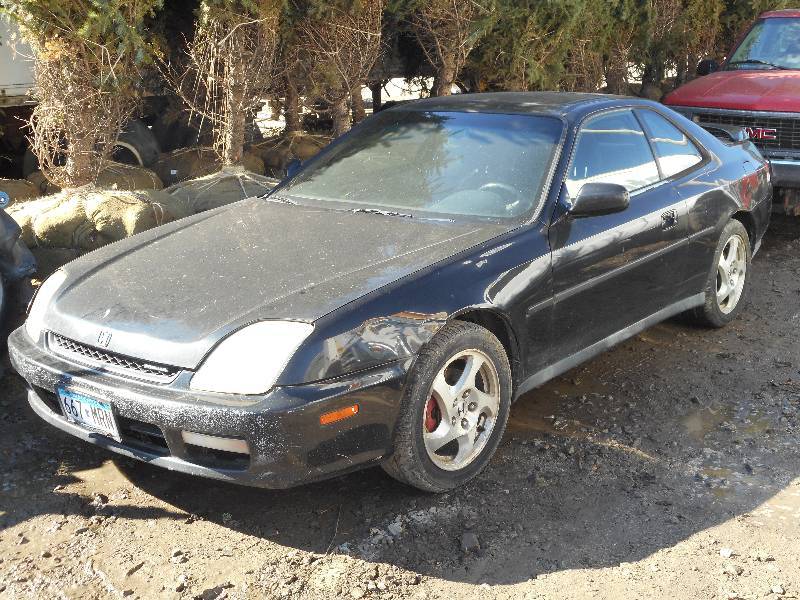 lot 5 image: 1999 Honda Prelude, 4-Cylinder Gas ...