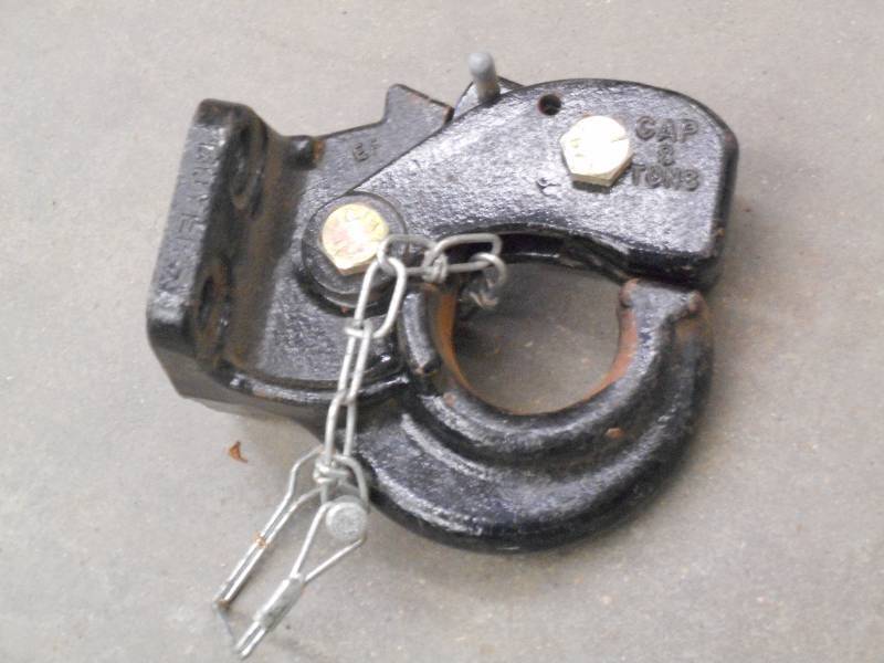 Like New 8-Ton Pintle Hitch ...
