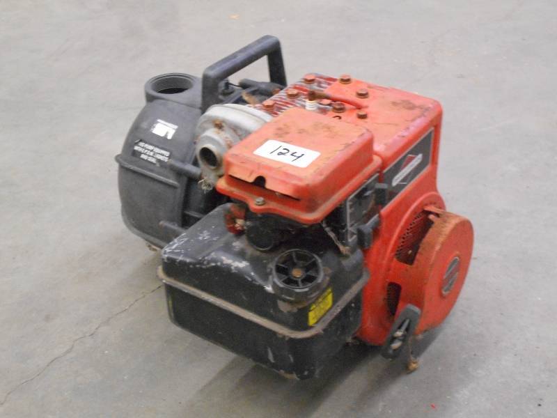 Homelite AP520 Gas-Powered Pump ...