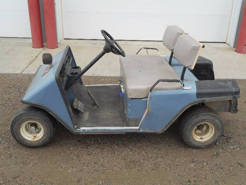 EZ-GO Single-Cylinder Gas Powered G...