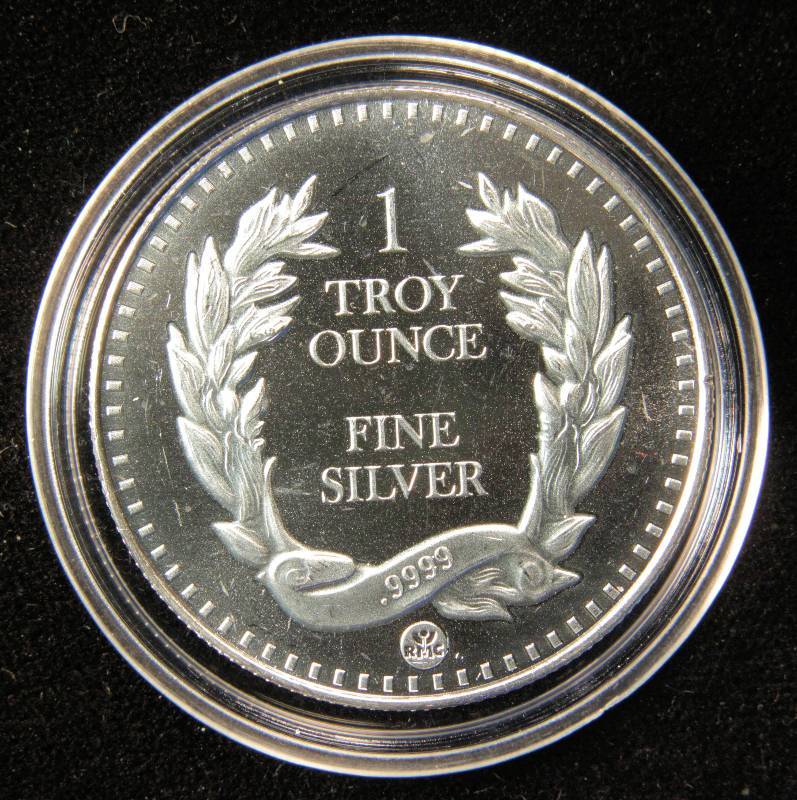 1 TROY Oz. .9999 FINE SILVER INDIAN ROUND IN AIRTITE HOLDER