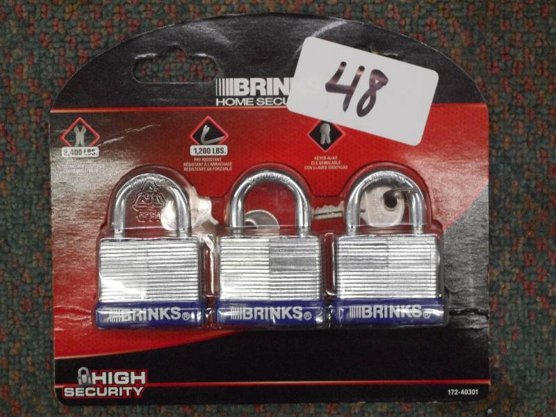 New Brinks 3-Pack Of 2400# Padlocks...