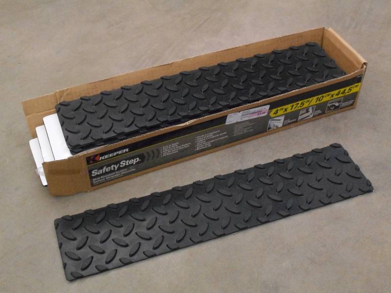 New 10-Pack Of 4x17.5 Safety Step...