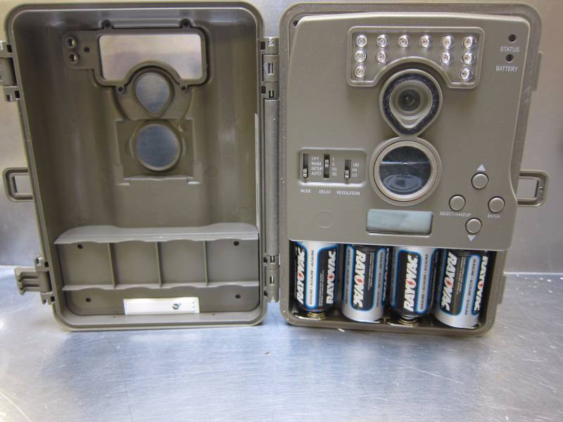lot 23 image: Game Trail Camera