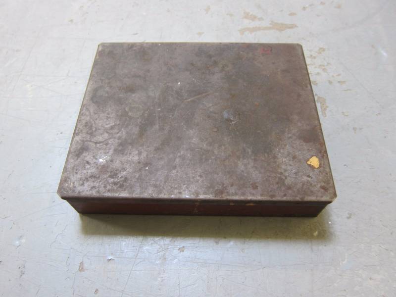 lot 30 image: Box of Grease Zurks