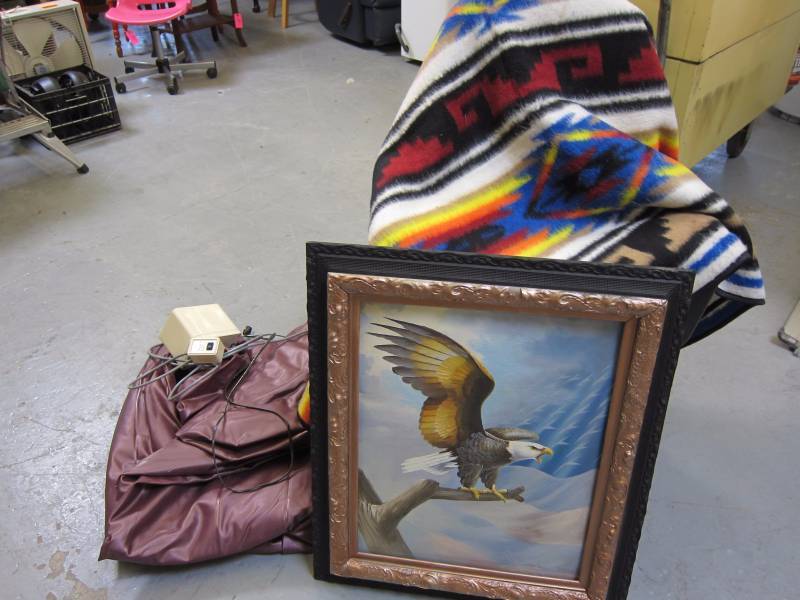 lot 31 image: Queen Size Air Matress