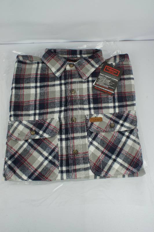 lot 6 image: FiveBrothers Mens Heavy Weight Long-sleeve Flannel Shirt