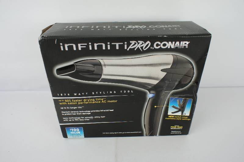 lot 29 image: Infiniti Pro by Conair Aluminum Styling Tool