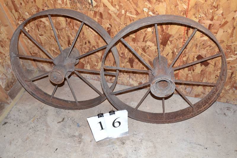 lot 16 image: Steel wheels