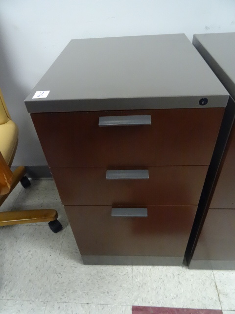 3 Drawer Metal Cabinet 15 X 18 X 28