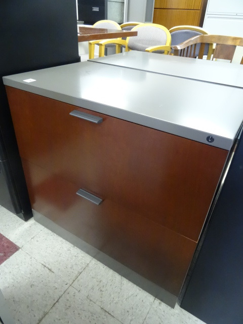 30 Metal 2 Drawer Lateral File
