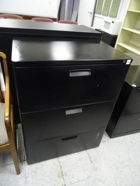 30 Metal 3 Drawer Lateral File
