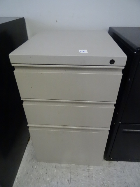 30 Metal 2 Drawer Lateral File