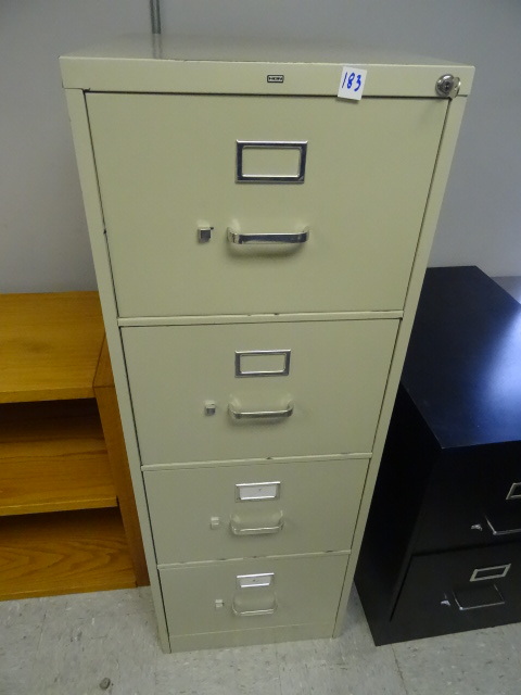 18 Metal 4 Drawer File Cabinet