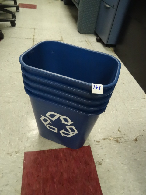 5 Plastic Office Recycling Cans