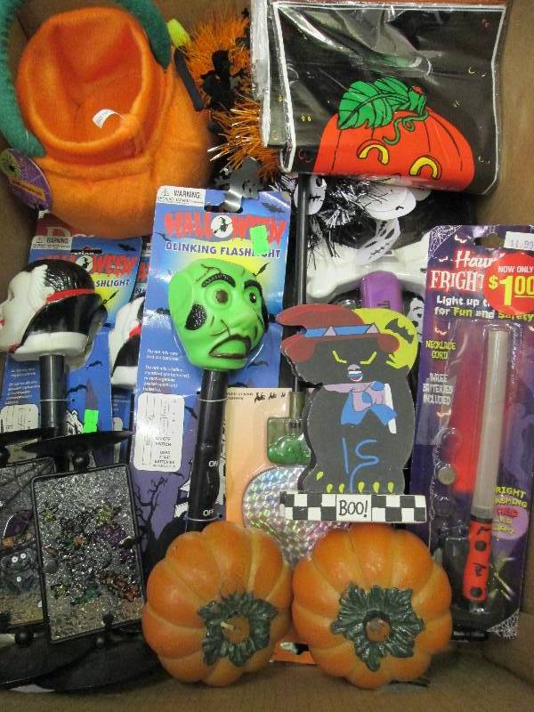 halloween  Assortment of party favo...
