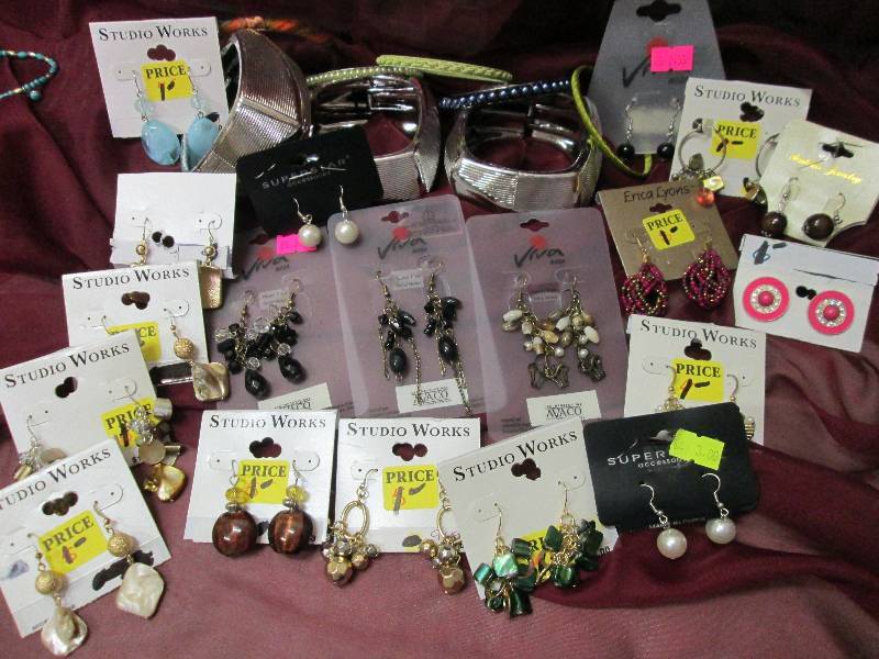 19 pair pierced earrings, 8 bangle ...