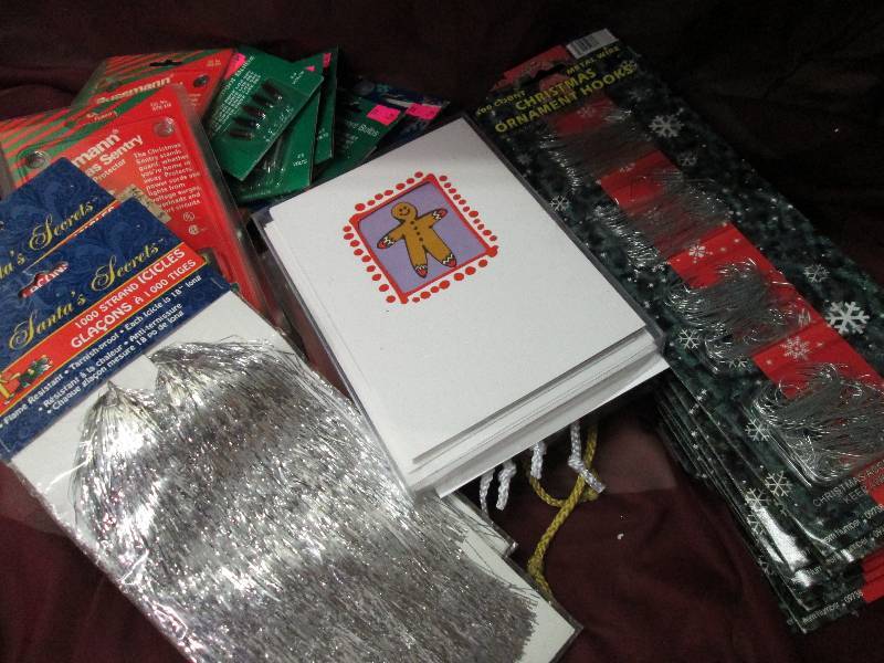 Christmas  assorted lot of cards, o...