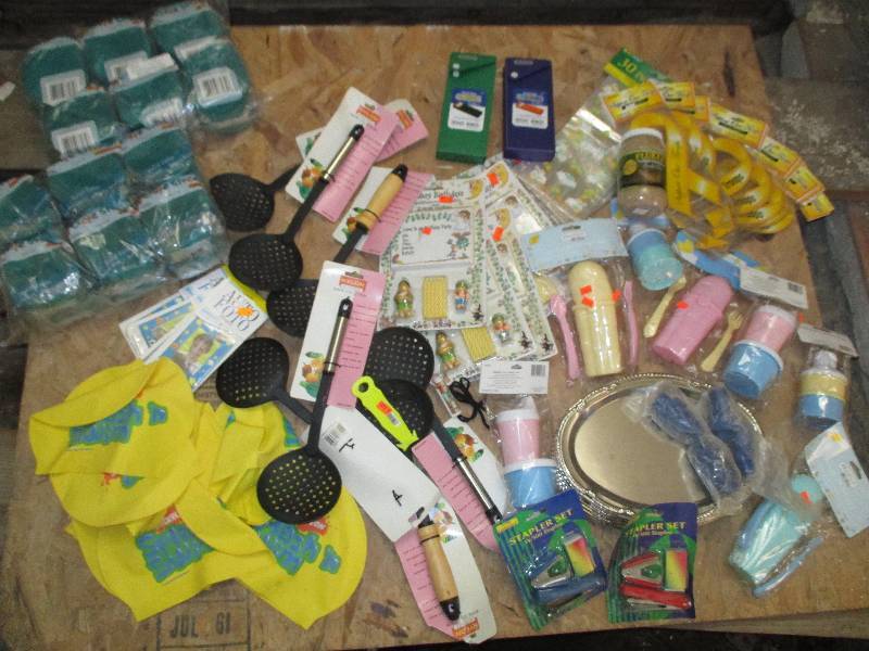 Large lot of assorted retail store ...