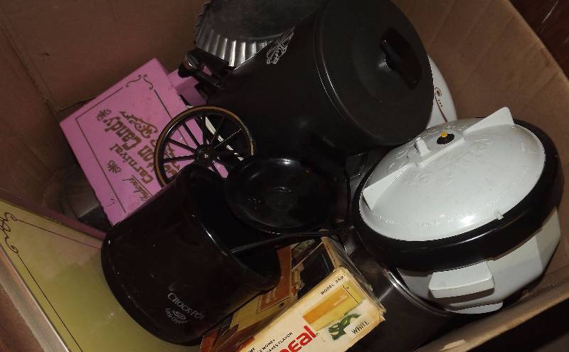 Box of kitchen  household items some vintage