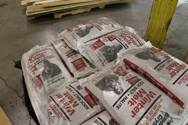Lot of (3) Bags of Diamond Crystal Winter Melt Halite Rock Salt.