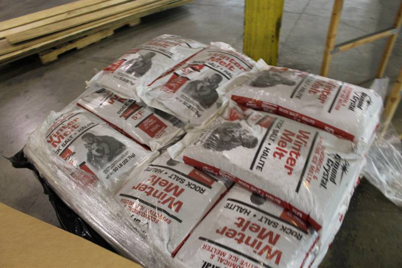 Lot of (3) Bags of Diamond Crystal Winter Melt Halite Rock Salt.