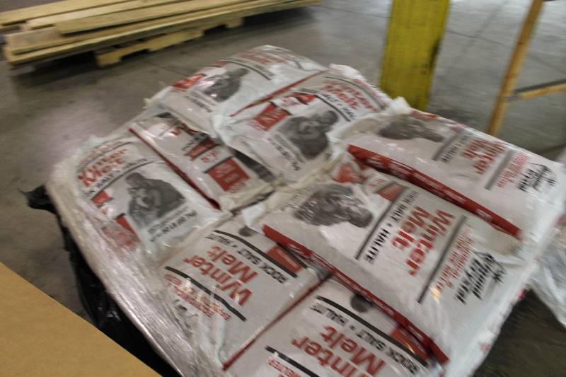 Lot of (3) Bags of Diamond Crystal Winter Melt Halite Rock Salt.