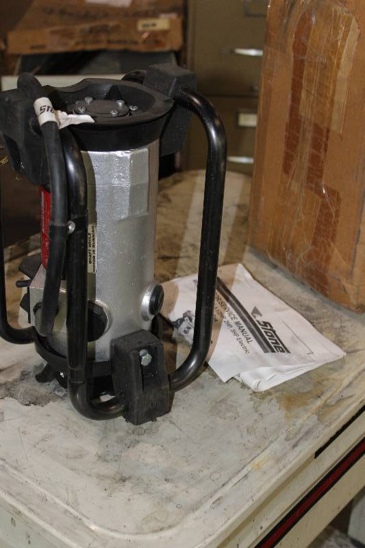 ToroStone 1.5QD Vibrator.