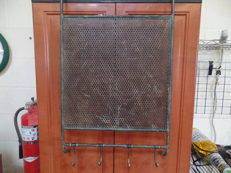 Metal Display