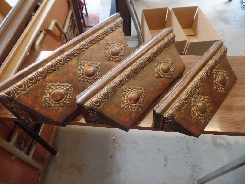 Wall Mantels