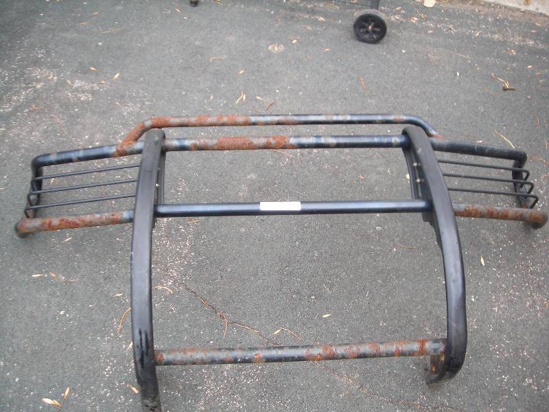 lot 19 image: Brush Guard For Small Truck