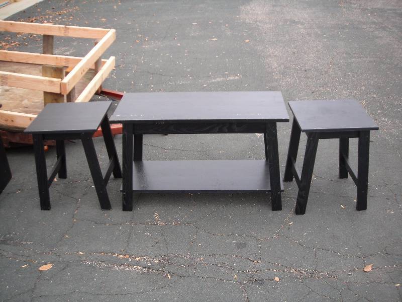 lot 29 image: Coffee Table & 2-End Tables