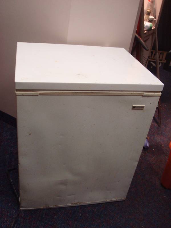 lot 33 image: Small Chest Freezer. Has Wear.Breifly Tested,...